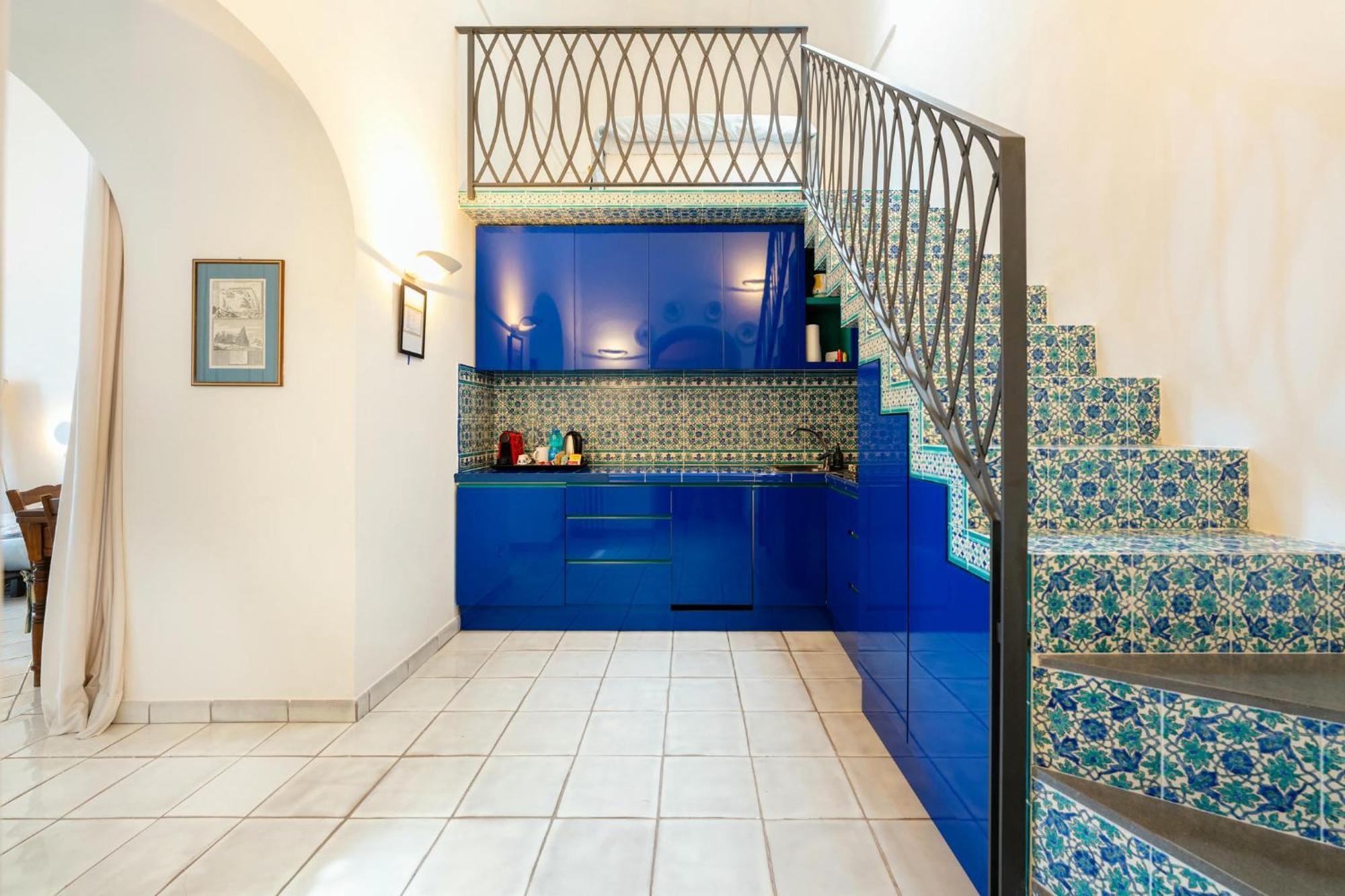 Suite Palazzo Capri - Seaview Экстерьер фото