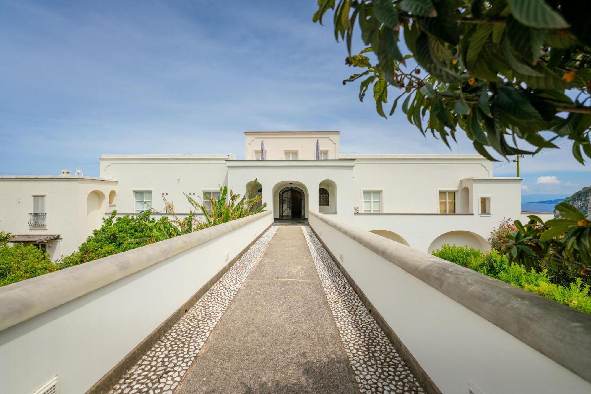 Suite Palazzo Capri - Seaview Экстерьер фото