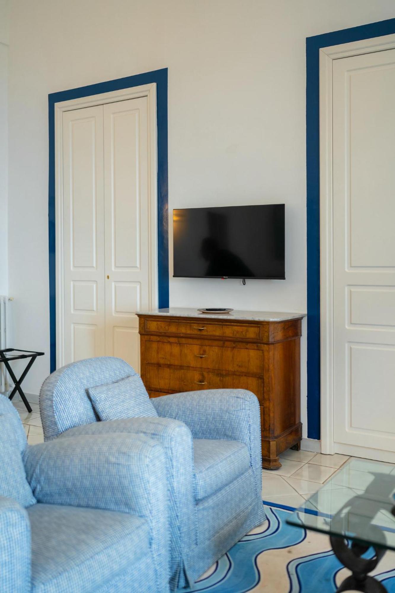Suite Palazzo Capri - Seaview Экстерьер фото